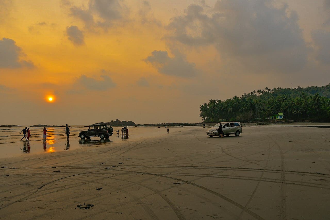 Why travel from Bangalore to Kerala